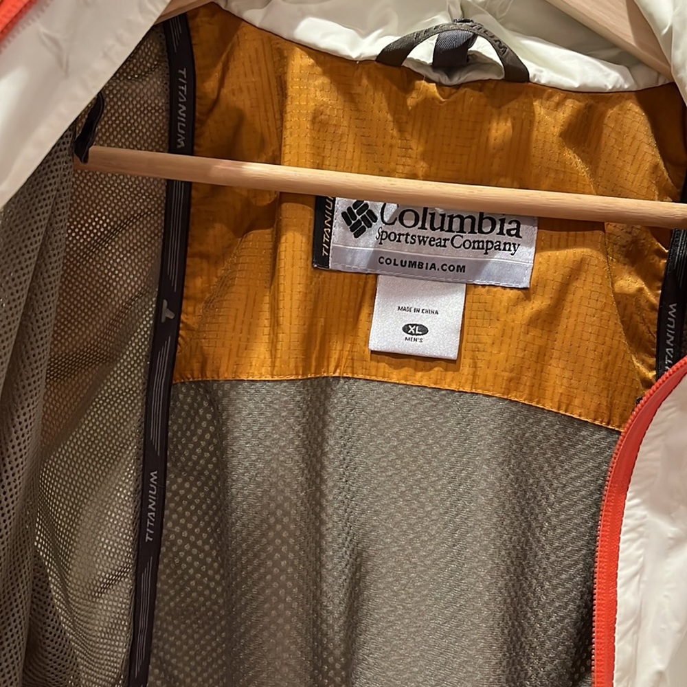 Columbia Titanium Shell Jacket - Picture 7 of 12